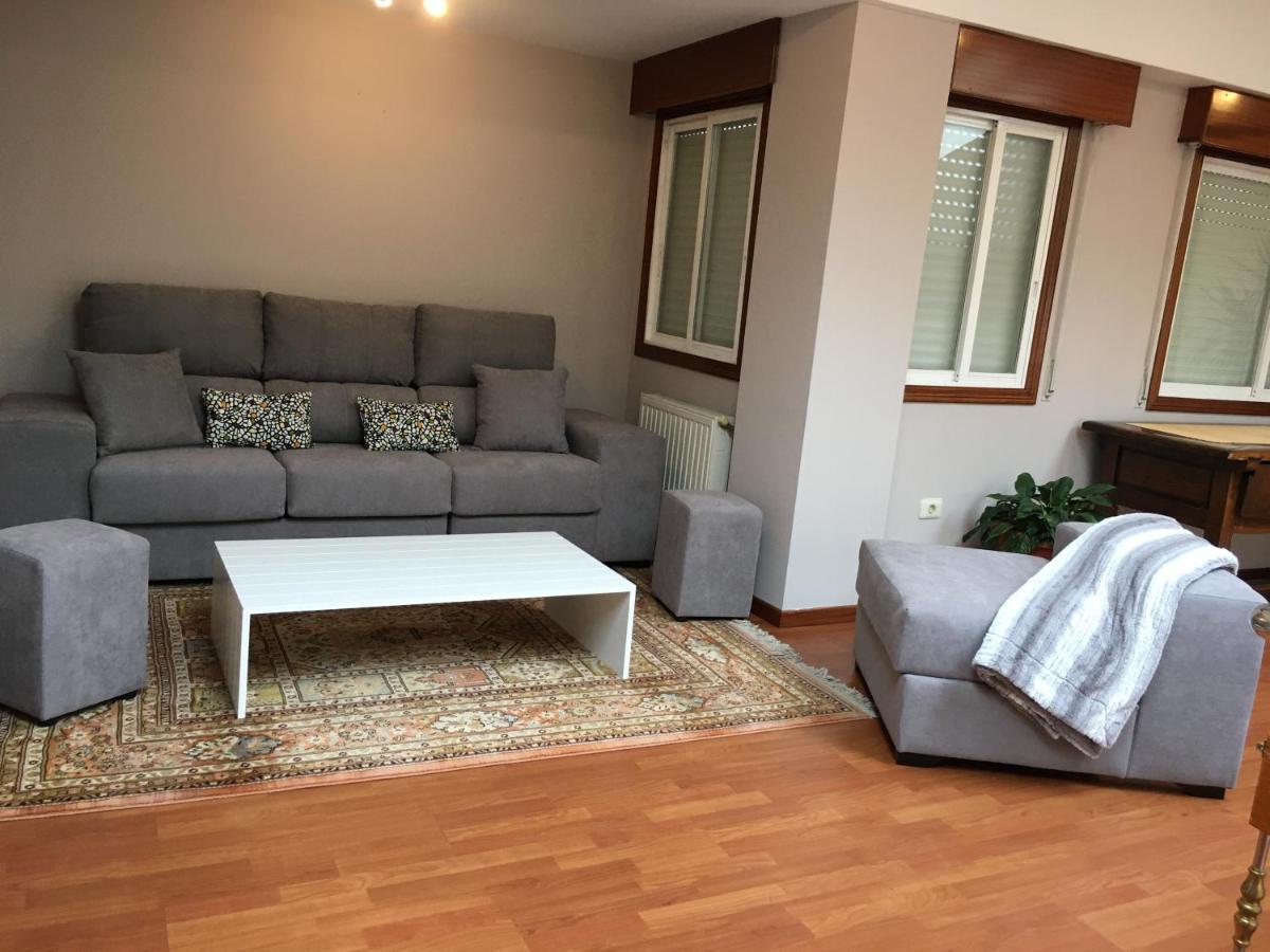 Duplex Rosalia De Castro. Ribadavia Lejlighed Eksteriør billede