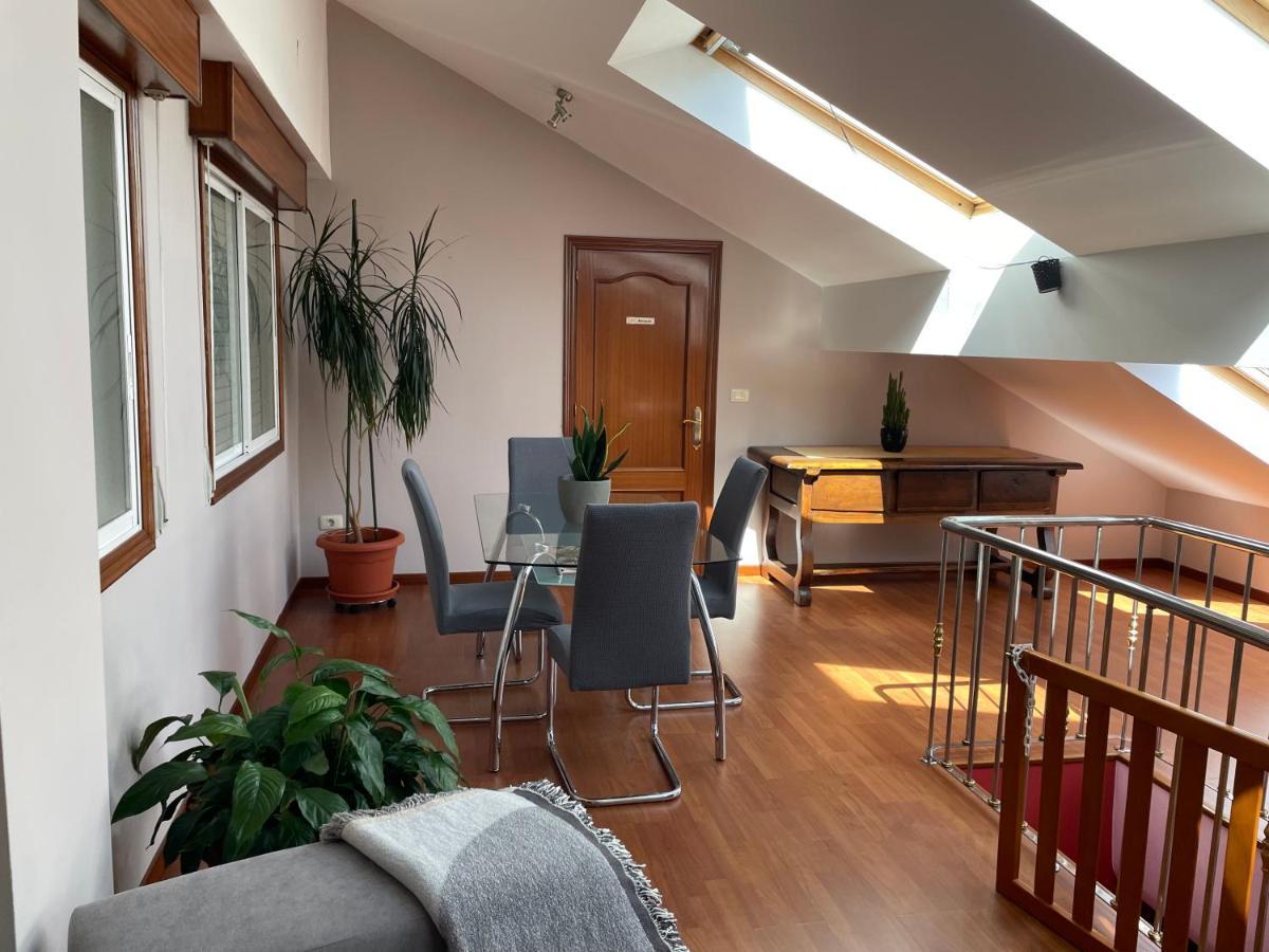 Duplex Rosalia De Castro. Ribadavia Lejlighed Eksteriør billede